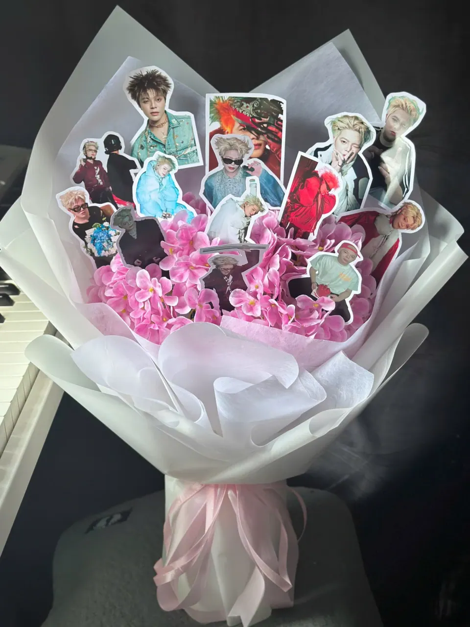 Idol Hồng Kỷ Niệm — bó hoa tông hồng tại Mèo Trên Mây